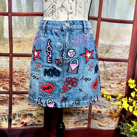 Michael Kors NYC Pop Art Denim Skirt Light blue wash size 8 - Picture 5 of 16